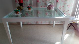 Mesa cristal extensible blanca moderna 