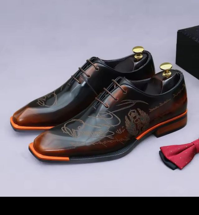 Zapatos de vestir con diseño talla : 43