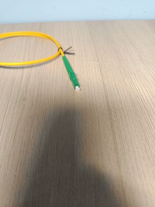 Cable Fibra Óptica 0,5m SC/APC a LC/APC
