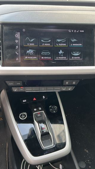 Audi e-tron 2022