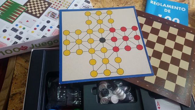 100 Juegos de Mesa