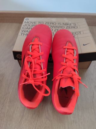 Zapatillas Adidas niño fútbol talla 36.5