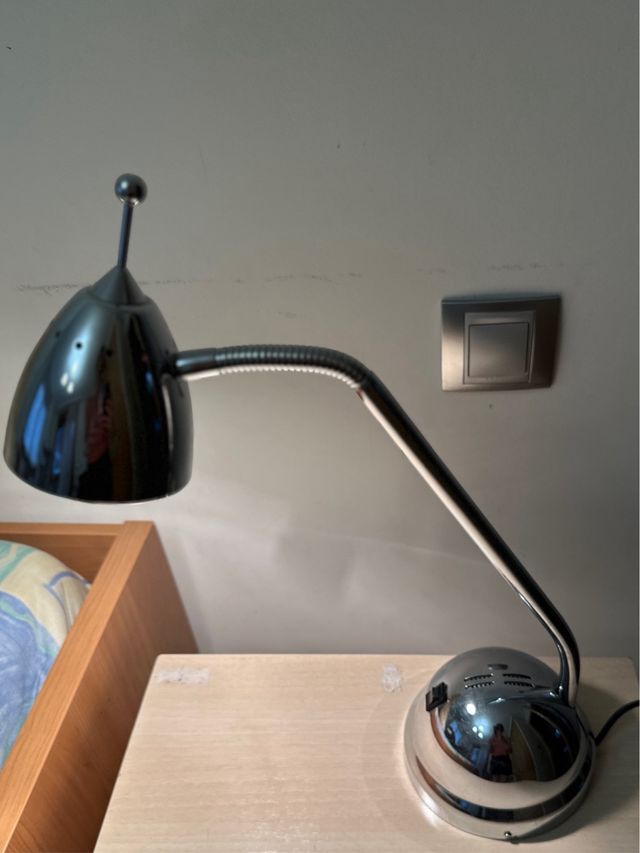 Flexo escritorio metalico plateado