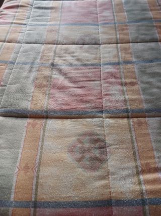 Edredón 135cm - Beige, Verde, Rojo