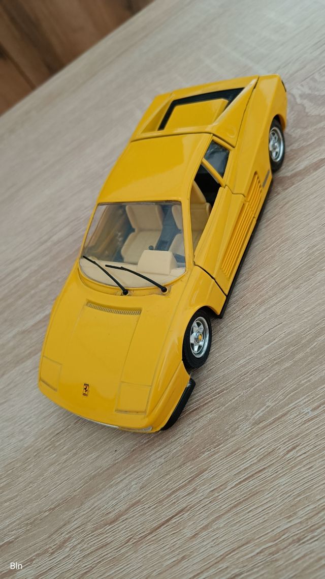 Ferrari Testarossa 1984 Maqueta.