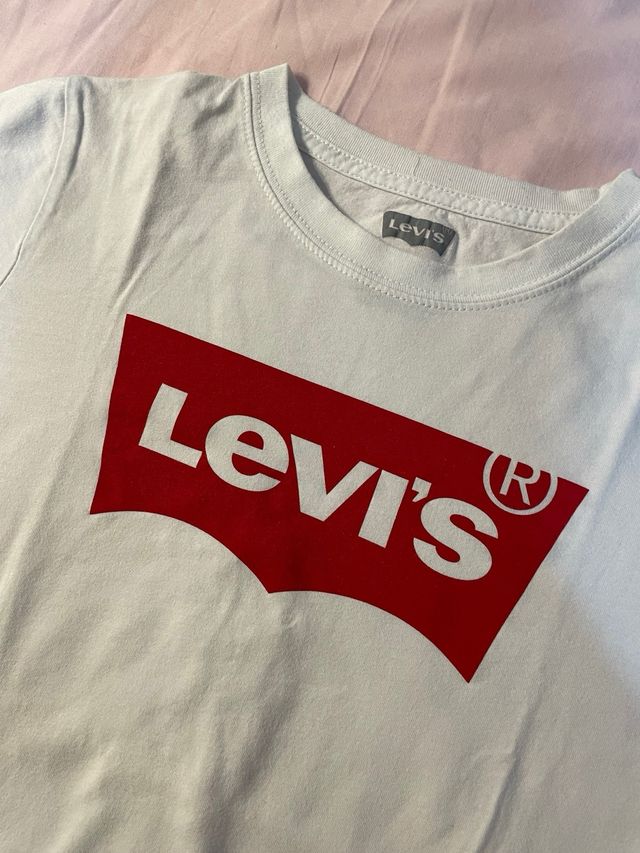Camiseta Levi's blanca