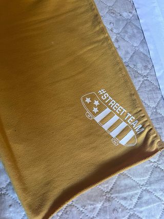Shorts estivi gialli 12anni