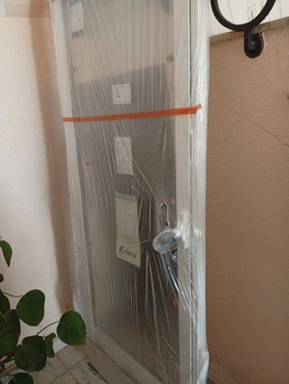 Puerta aluminio blanco con ventilación (Nueva)