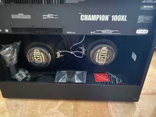 Fender Champion 100XL Amplificador