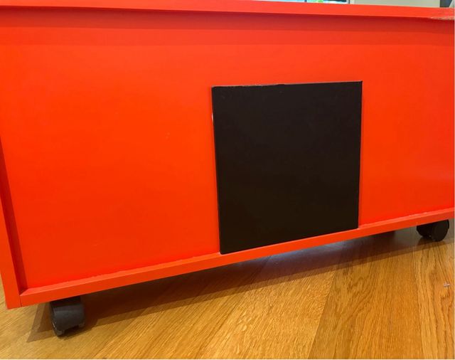 Mueble baño naranja 2 puertas y ruedas 