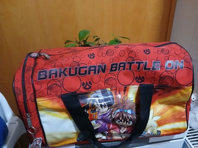 Mochila Bakugan Battle On