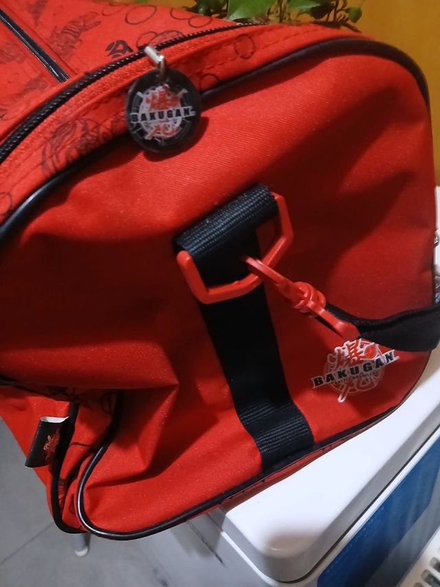 Mochila Bakugan Battle On