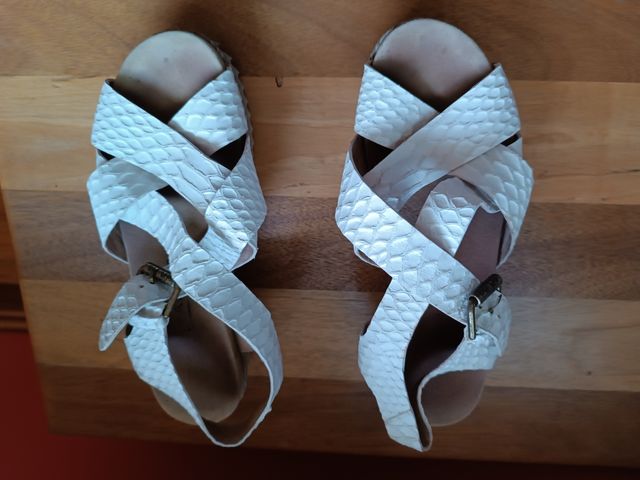 Sandalias Pedro Miralles blancas