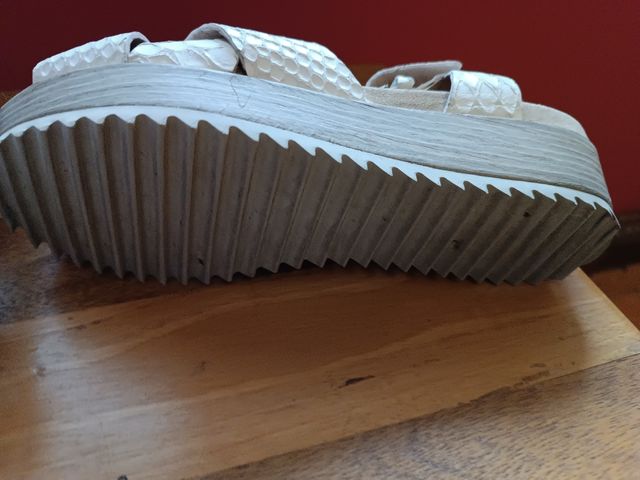 Sandalias Pedro Miralles blancas