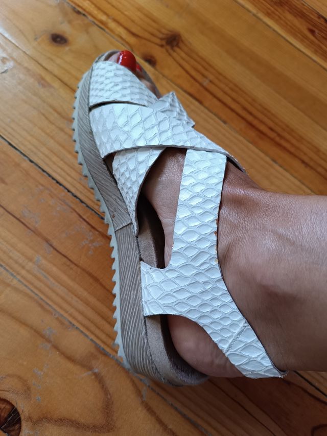 Sandalias Pedro Miralles blancas