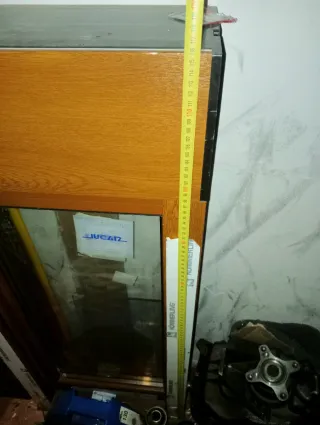 Ventana Kommerling con persiana