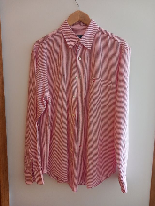 Camisa rayas rojas y blancas