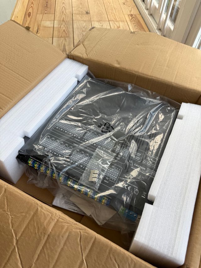 Distribuidor BOTEX DPX-1210T 12 canales