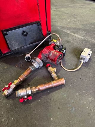 Caldera Roca P30 - Carbón y Leña