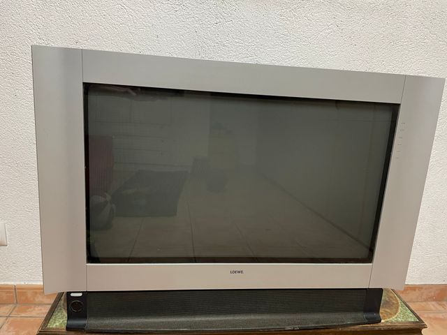 TV LOEWE Vitros 6370 ZW Gris Plata