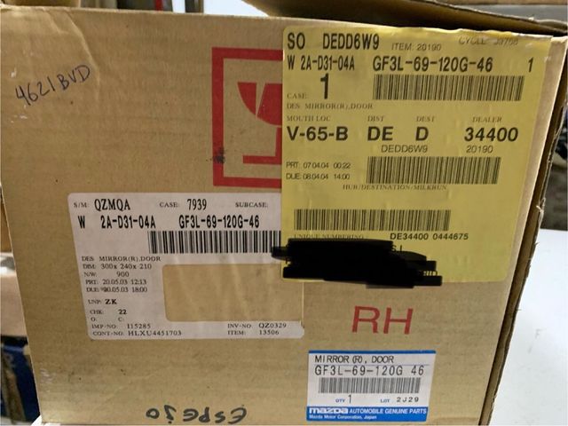 Retrovisor Mazda 323F BA derecho NUEVO