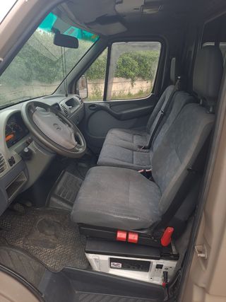 Mercedes-Benz Sprinter 2004