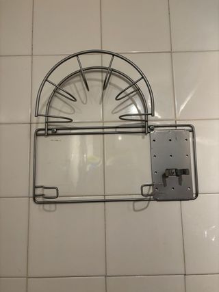 Soporte aspiradora metálico - plateado