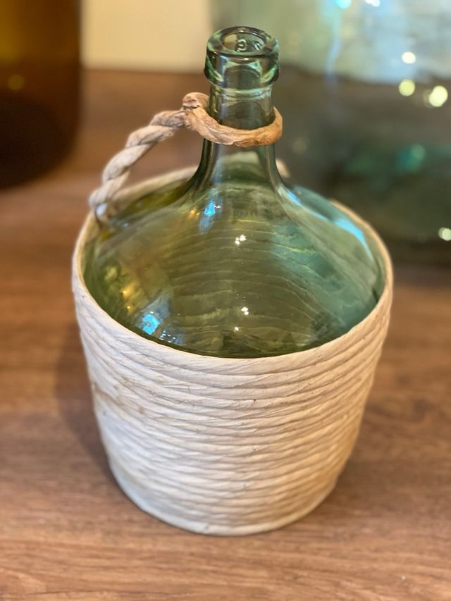 Damajuana limpia - vidrio turquesa y mimbre