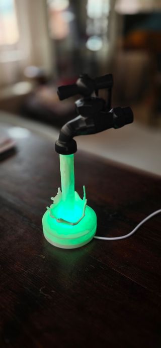 Lampada Rubinetto sospeso multicolore 3D