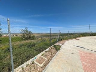 Terreno en venta en Salteras