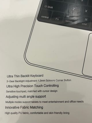 Funda teclado en español iPad Air /Pro M2 11” 2024