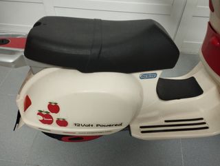 Vespa Peg Perego 12V