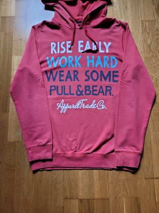 Sudadera Pull & Bear roja - capucha