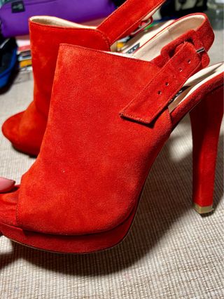 Sandalias ALBANO rojas tacón alto ante