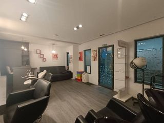 Local comercial en venta en Ensanche - Sar en Santiago de Compostela