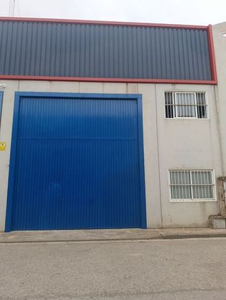 Nave industrial en venta en Santa Cruz - Industria - Polígono Campollano en Albacete