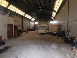 Nave industrial en venta en Santa Cruz - Industria - Polígono Campollano en Albacete