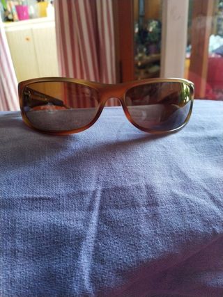 Gafas Emporio Armani marrón