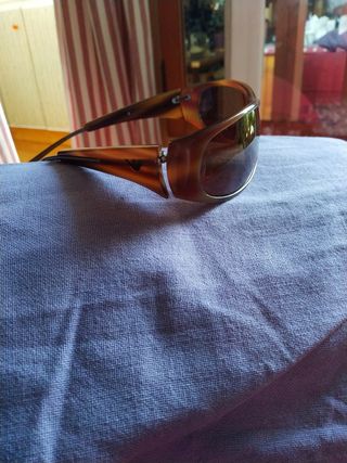 Gafas Emporio Armani marrón