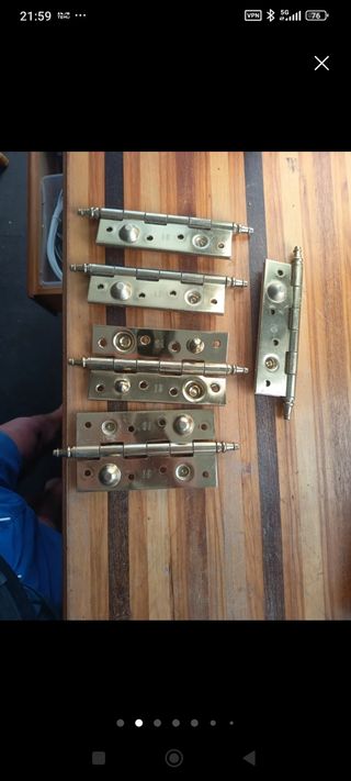 Bisagras doradas - 10cm