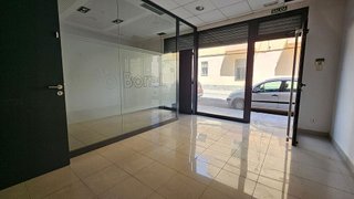 Local comercial en venta en Olesa de Montserrat