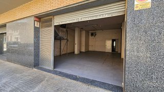 Local comercial en venta en Olesa de Montserrat
