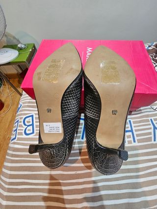 Zapatos Maria Mare negros y plateados