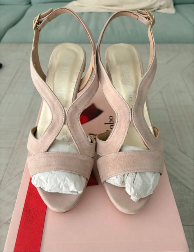 Sandalias Nuria Cobo rosa, talla 37