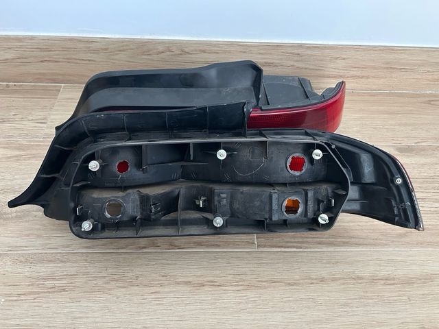 Pilotos traseros Honda Prelude