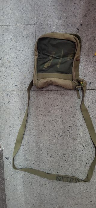 Bolsito bandolera militar verde