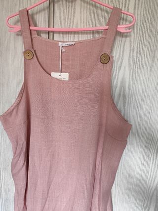 Vestido rosa tirantes. Peto