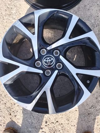 Llantas toyota 18” 5x115