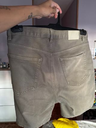 Shorts verde militar