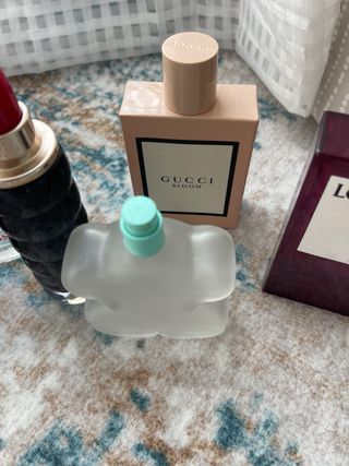 Perfumes Yves Saint Laurent, Tous, Loewe VACIOS